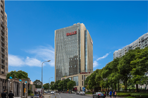 百麗國(guó)際廣場(chǎng)怎么樣？